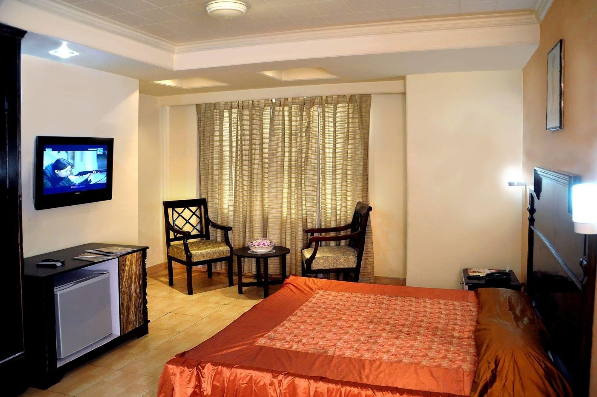 Hotel Ganga Ratan Agra (Uttar Pradesh) Exterior foto